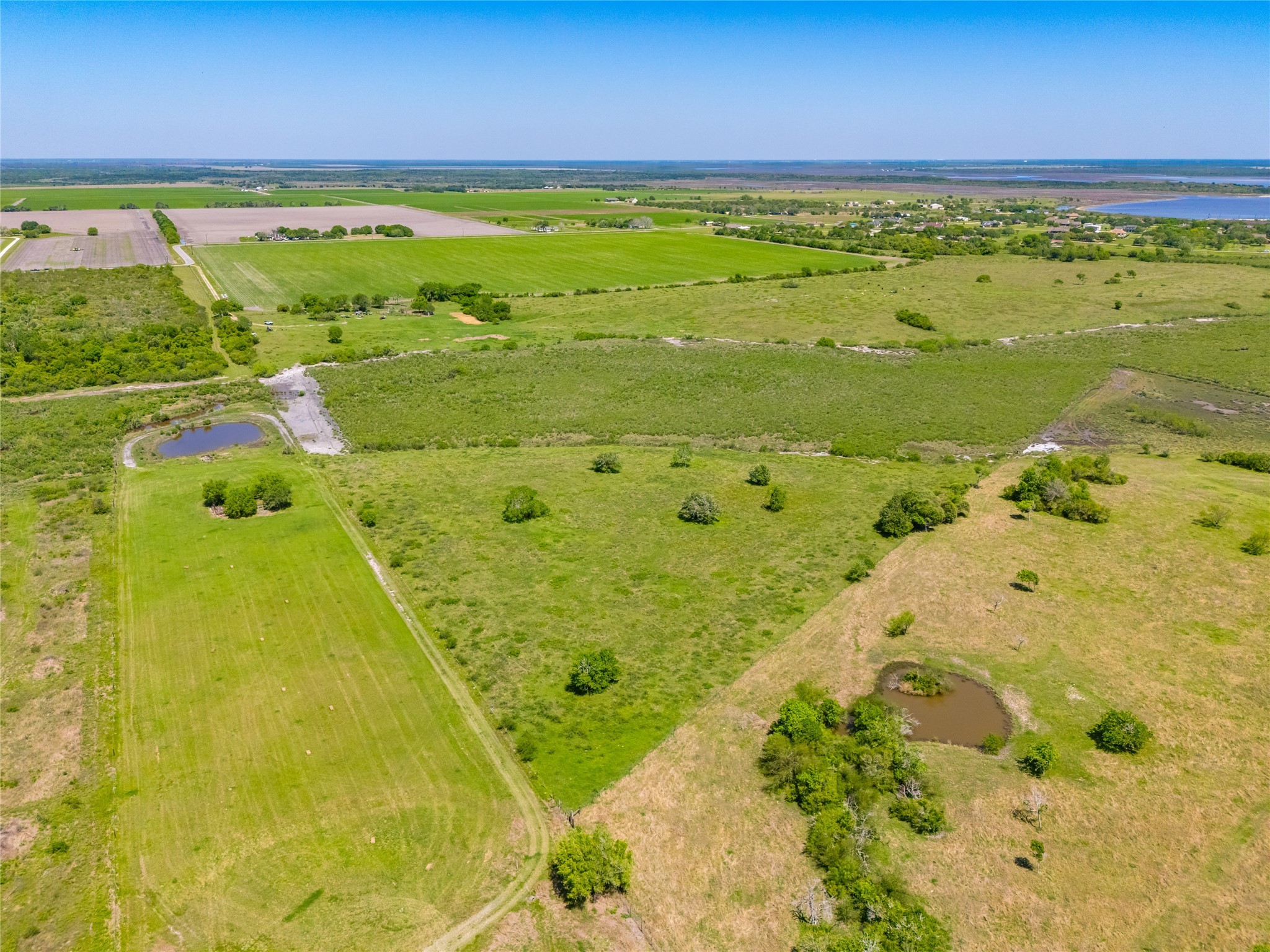 0 Park Road Port Lavaca, TX 77979 - Photo 3 of 19 a view of an ocean