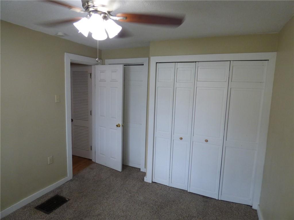29 East Prospect Avenue, Unit 1 Pittsburgh, PA 15205 - Photo 24 of 30 a view of a chandelier fan and entryway