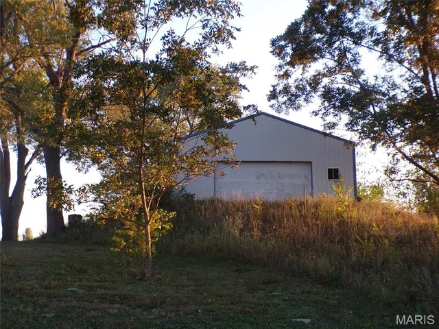 $72,000 | 9340 Highway 94, West Alton, MO 63386