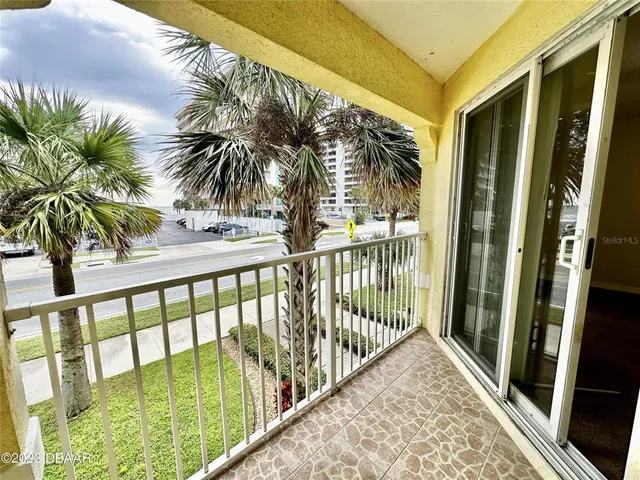 $350,000 | 3733 Cardinal Boulevard, Unit 2, Daytona Beach, FL 32118