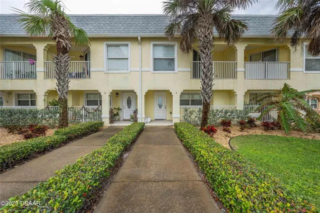 $350,000 | 3733 Cardinal Boulevard, Unit 2, Daytona Beach, FL 32118