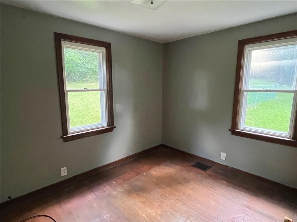 173 McCormick Road McKees Rocks, PA 15136 - Photo 16 of 26 Gallery Image 16