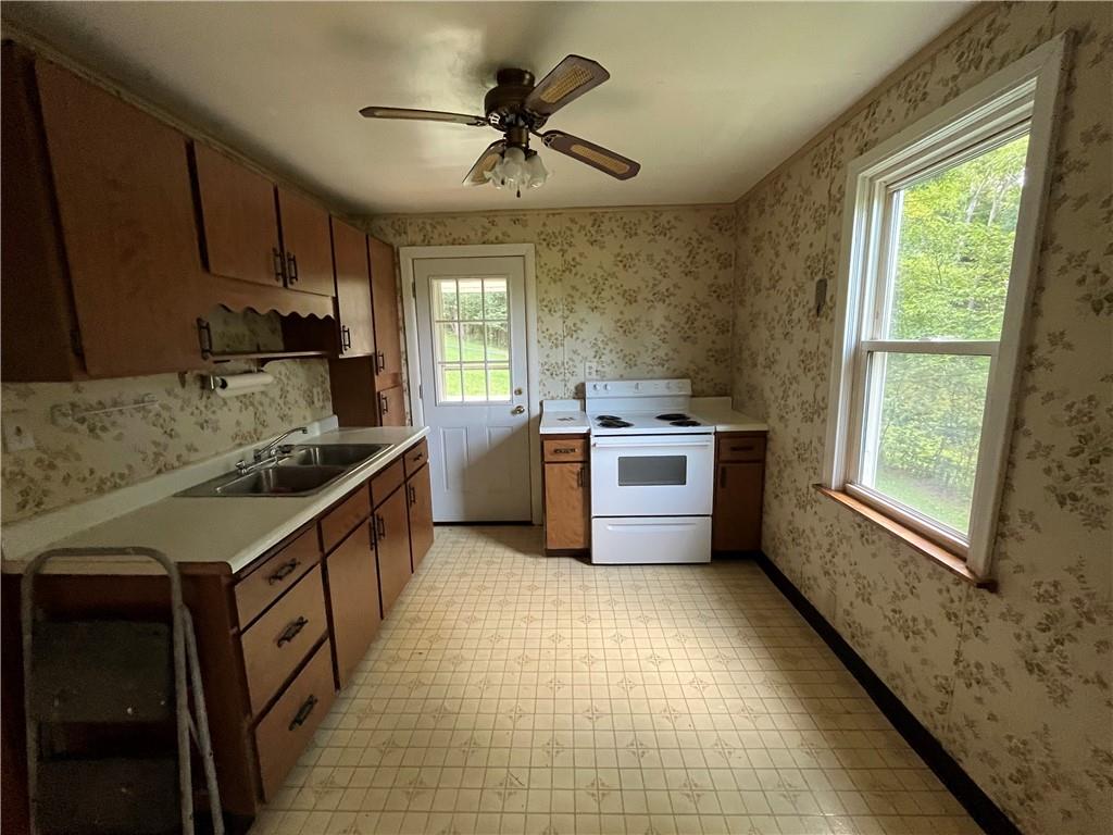 173 McCormick Road McKees Rocks, PA 15136 - Photo 10 of 26 Gallery Image 10