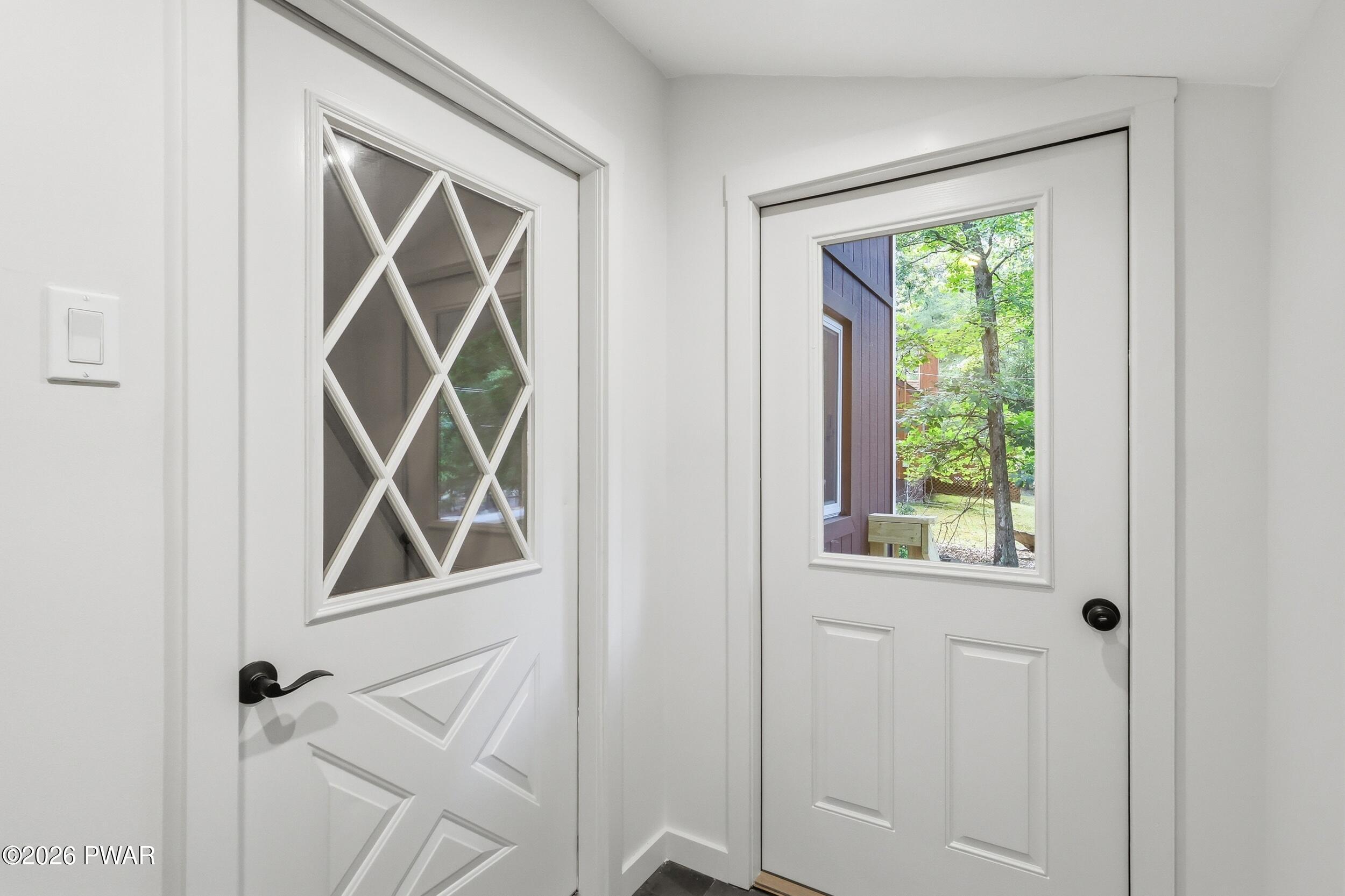 140 Maple Leaf Road Lackawaxen, PA 18435 - Photo 3 of 85