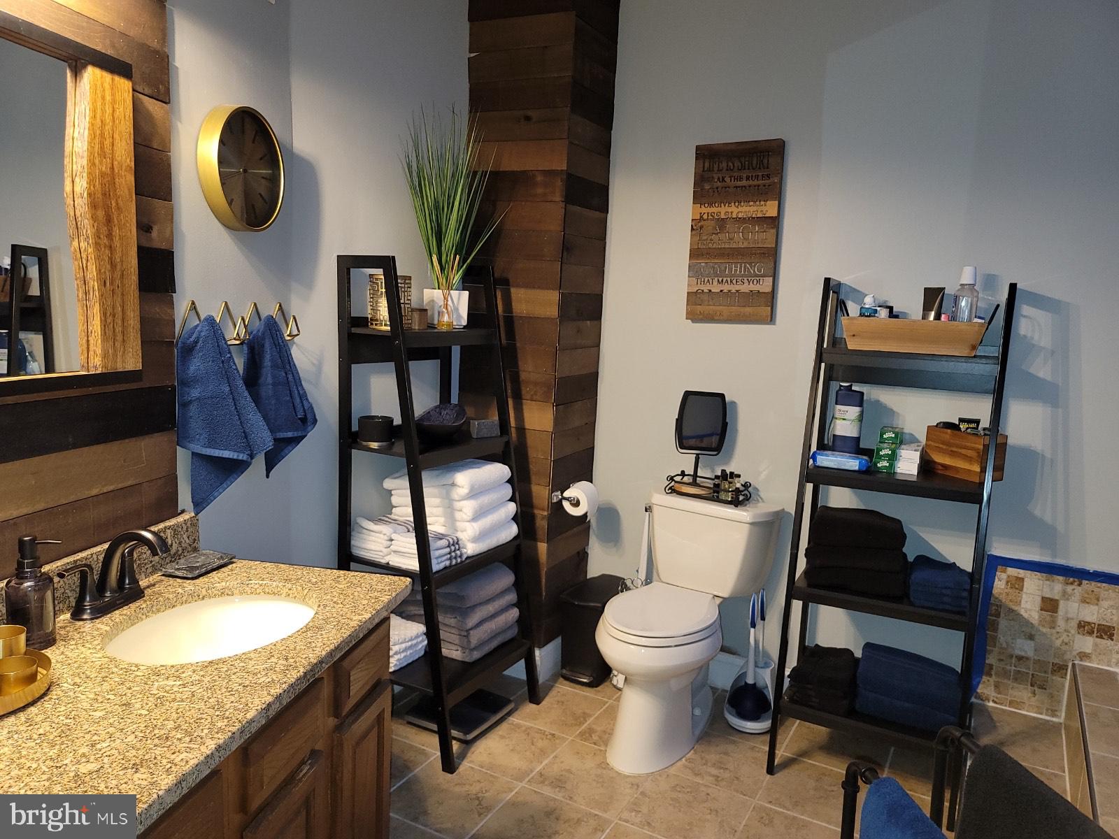 10500 Labrador Loop Manassas, VA 20112 - Photo 16 of 24 Master Bathroom