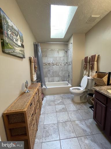 10500 Labrador Loop Manassas, VA 20112 - Photo 22 of 24 Upstairs Full Bath