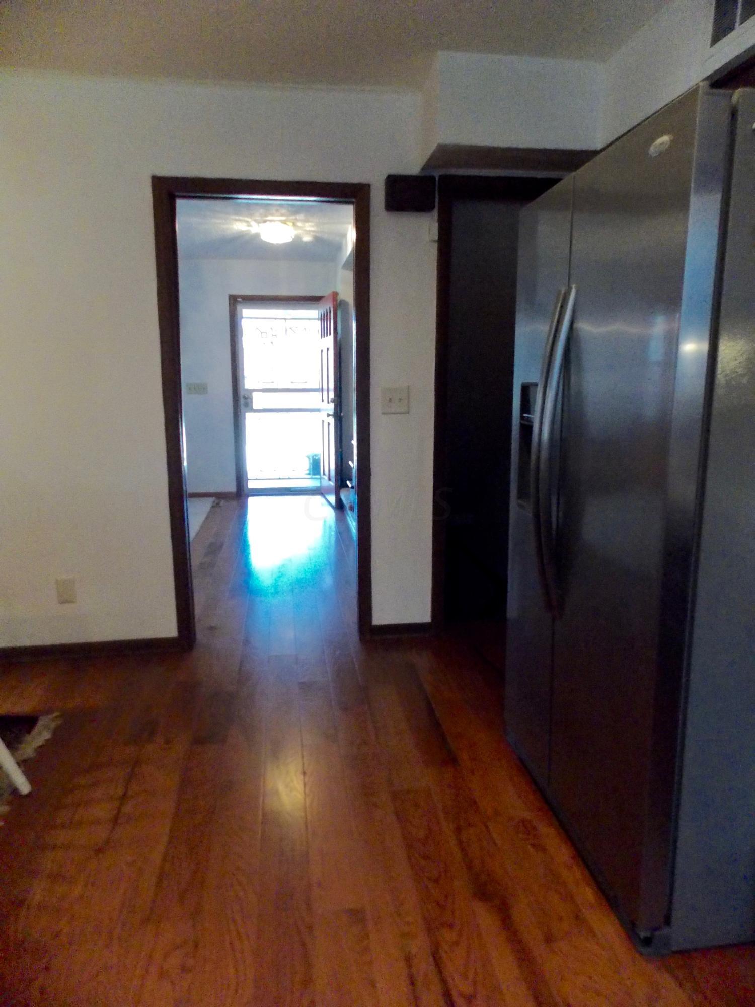 2734 Kenview Road South Columbus, OH 43209 - Photo 17 of 46 Gallery Image 17
