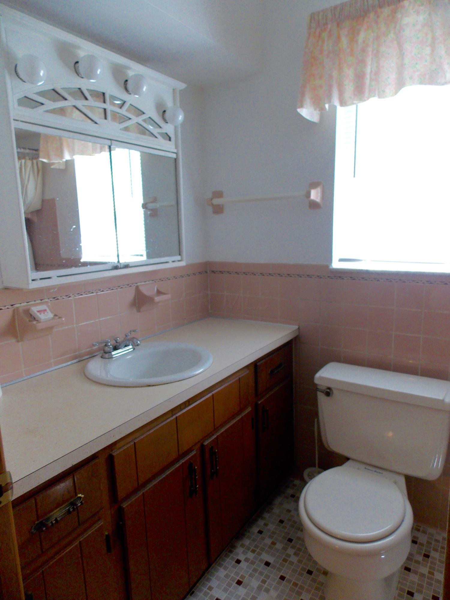 2734 Kenview Road South Columbus, OH 43209 - Photo 21 of 46 Gallery Image 21