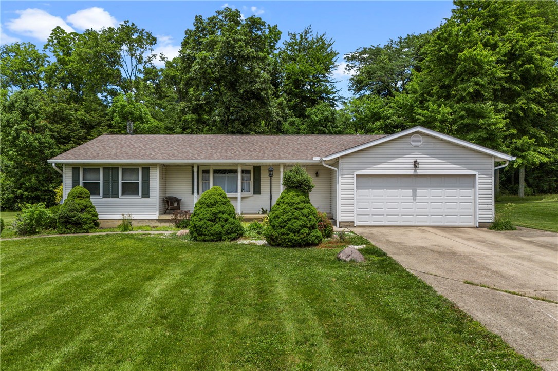 203 North Bickett Road Xenia, OH 45385 - Photo 1 of 55