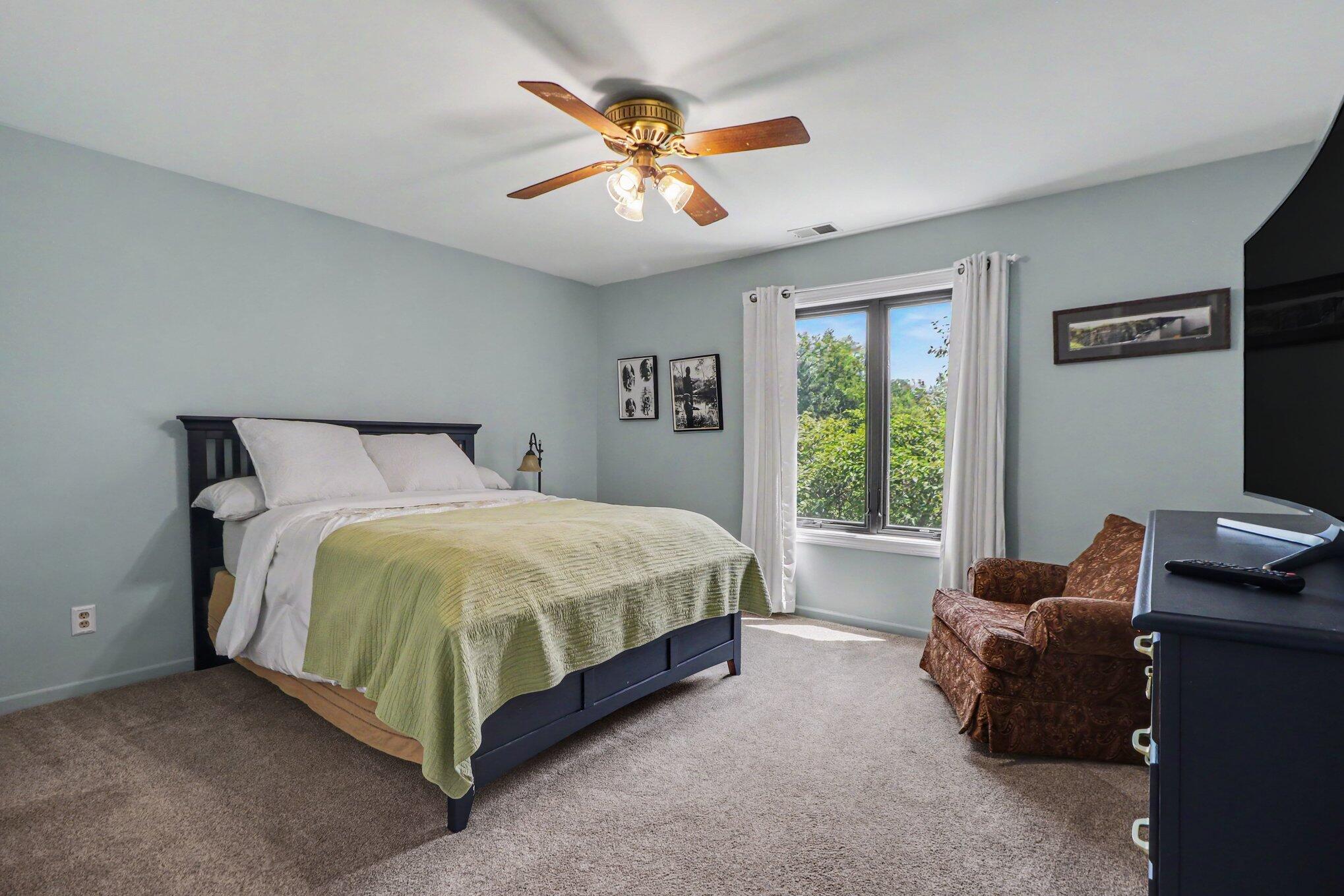 11108 Oregon Lane Crown Point, IN 46307 - Photo 16 of 30 2038x1359