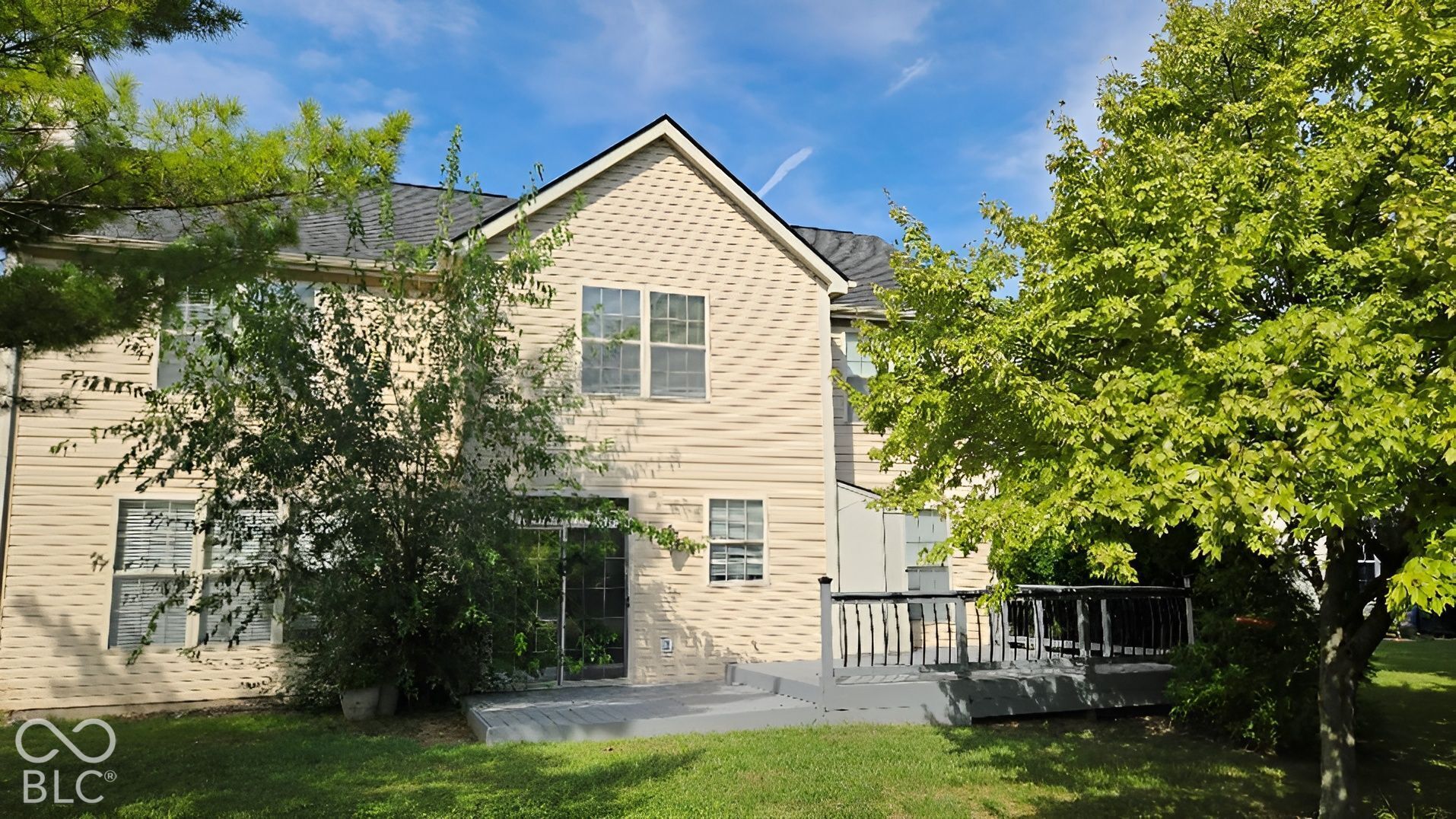 10737 Emery Way Fishers, IN 46037 - Photo 5 of 31 Gallery Image 5