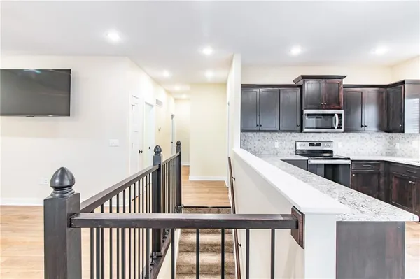 $334,900 | 107 South Jefferson Avenue, Knob Noster, MO 65336