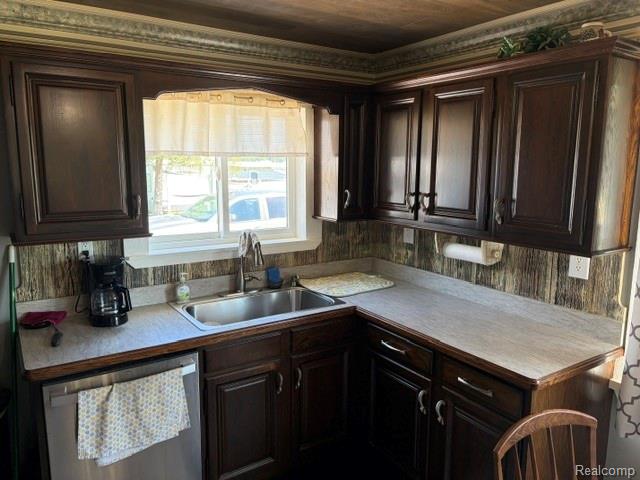 4815 Loree Road Deckerville, MI 48427 - Photo 17 of 44