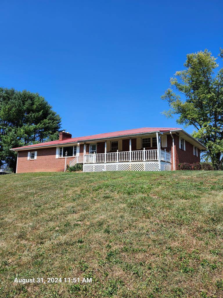 1065 Swords Creek Road Honaker, VA 24260 - Photo 1 of 32 Gallery Image 1