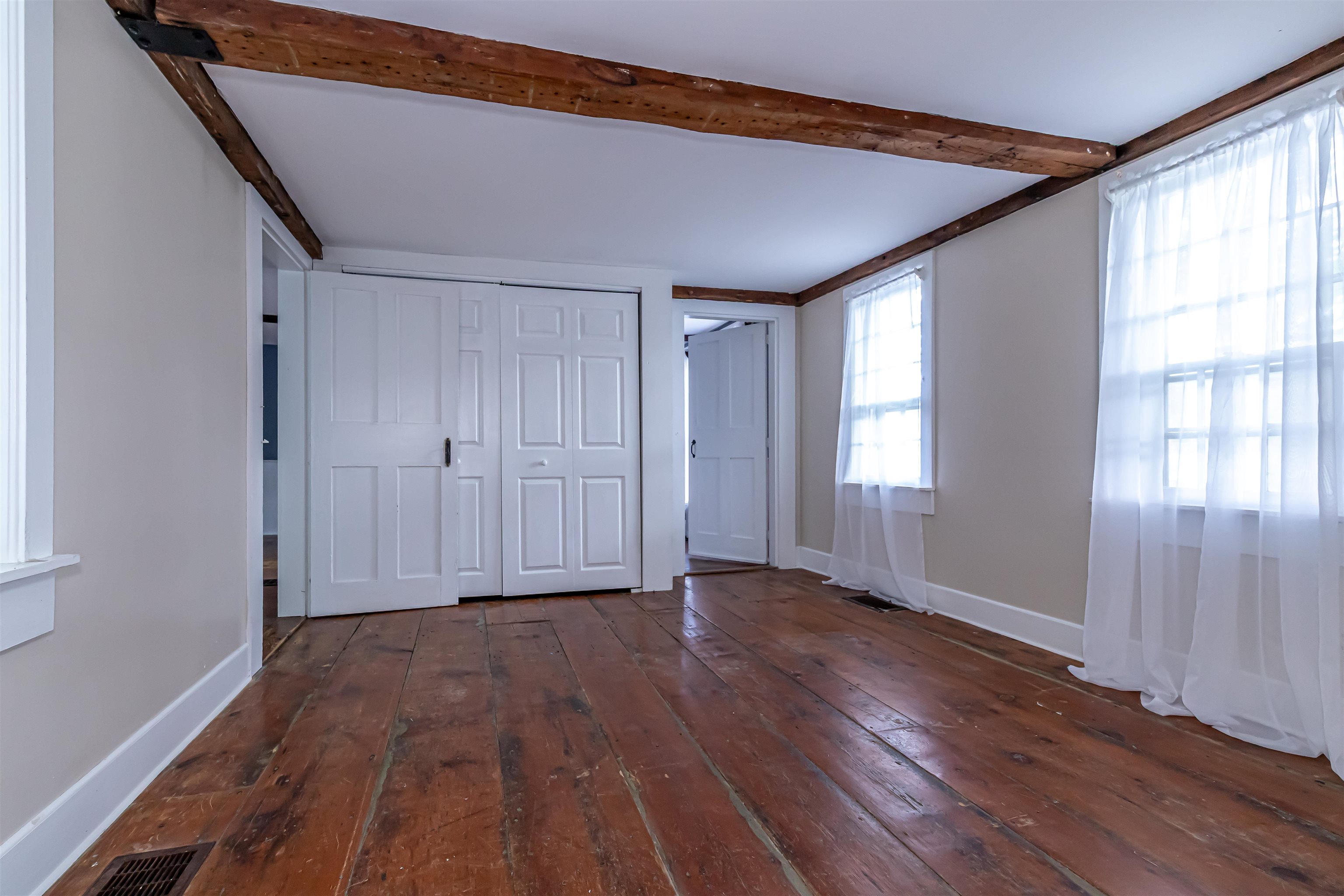 1 Old Coach Road New Boston, NH 03070 - Photo 21 of 58
