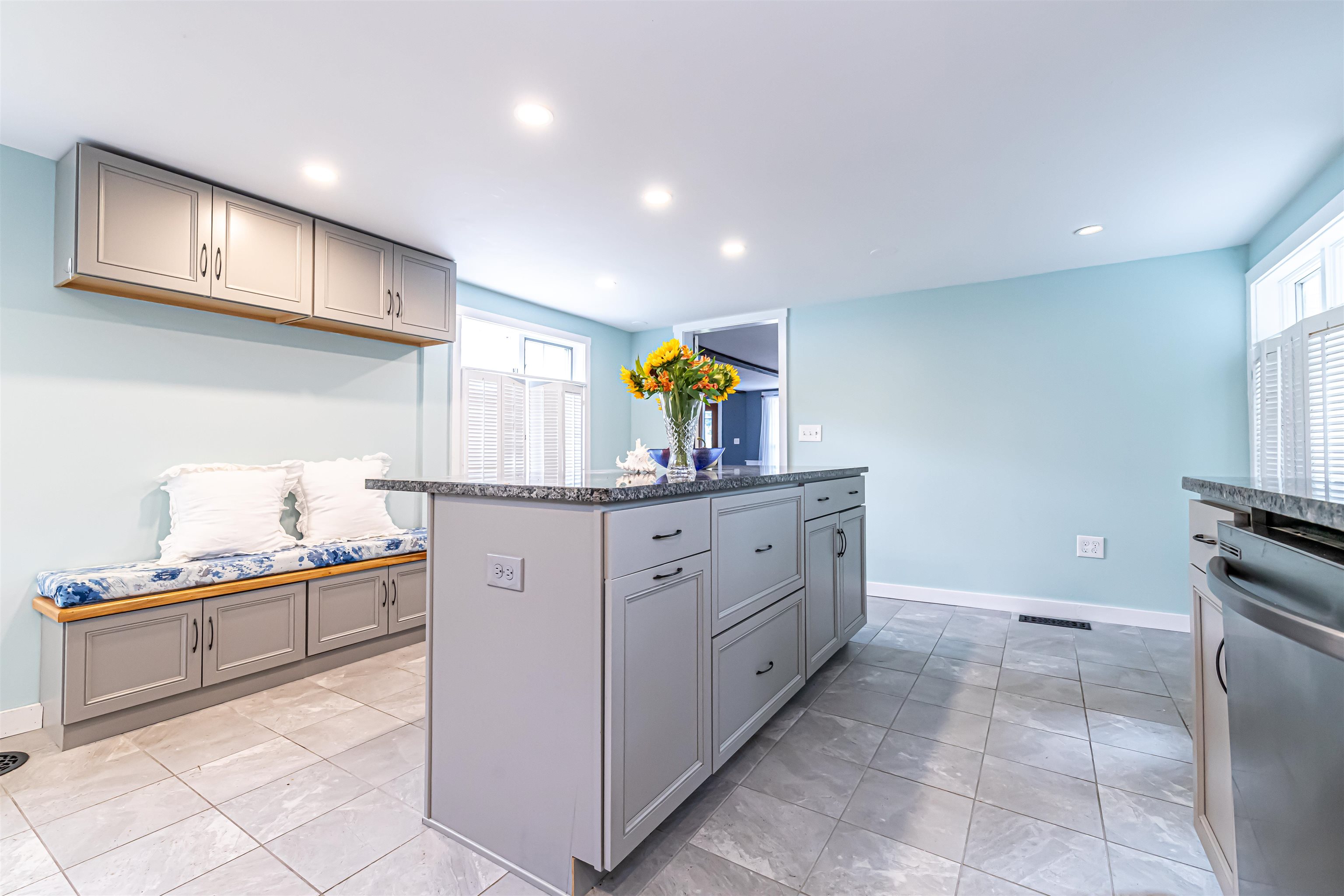 1 Old Coach Road New Boston, NH 03070 - Photo 6 of 57