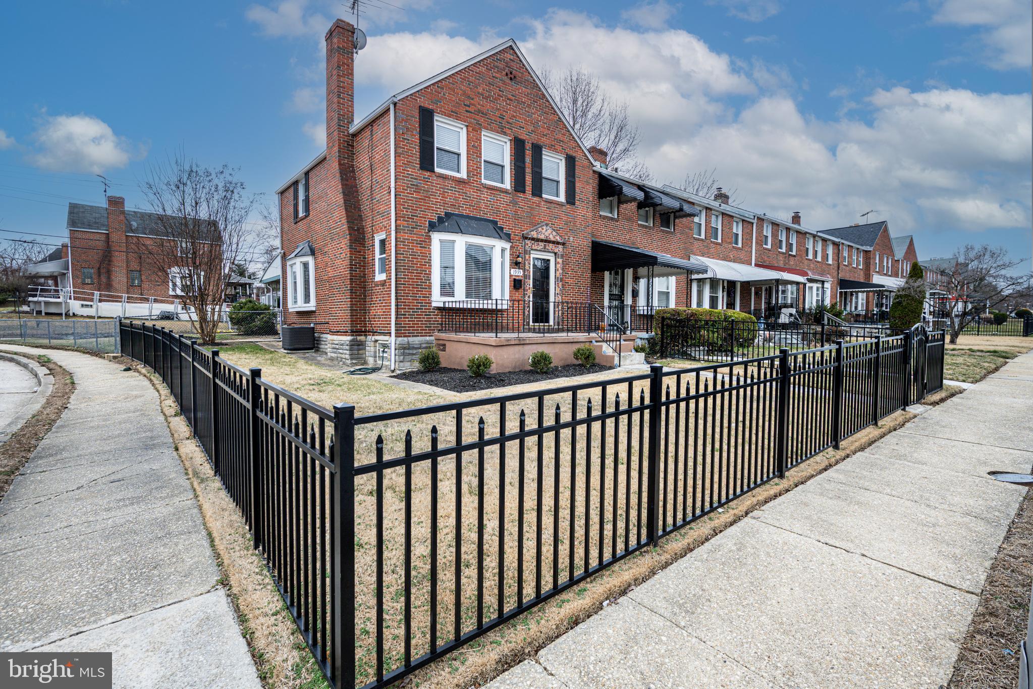 1935 Ramblewood Road Baltimore, MD 21239 - Photo 28 of 37