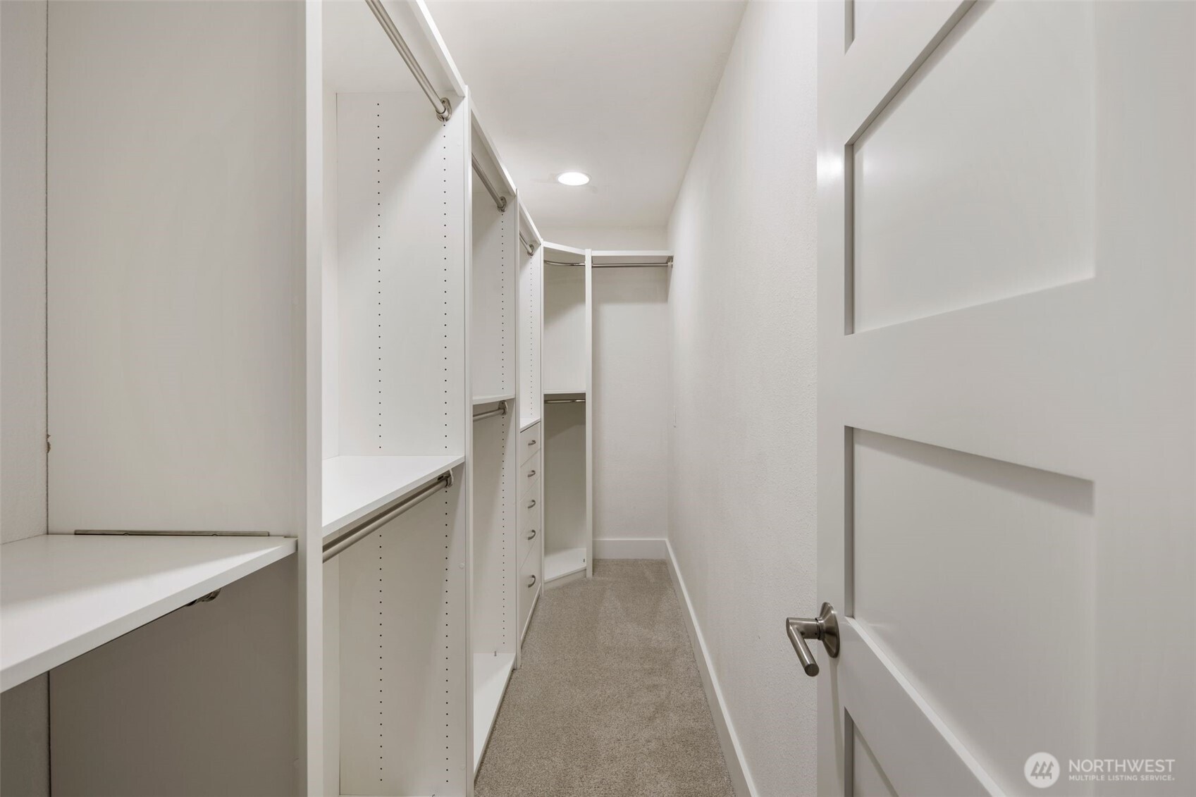 6540 159th Avenue Northeast Redmond, WA 98052 - Photo 21 of 40