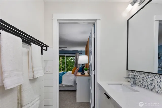 $1,339,000 | 6540 159th Avenue Northeast, Redmond, WA 98052