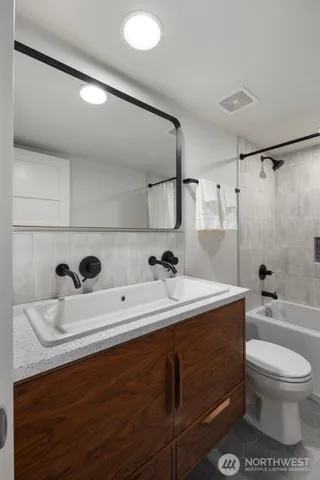 $1,339,000 | 6540 159th Avenue Northeast, Redmond, WA 98052