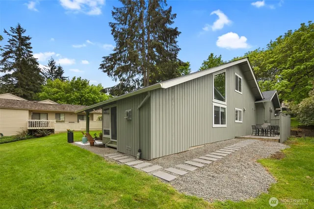 $1,339,000 | 6540 159th Avenue Northeast, Redmond, WA 98052