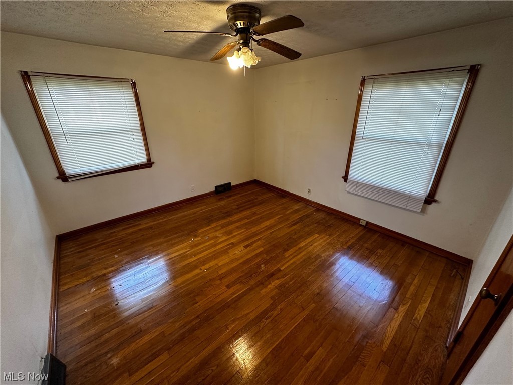 1333 Inman Street Akron, OH 44306 - Photo 5 of 16