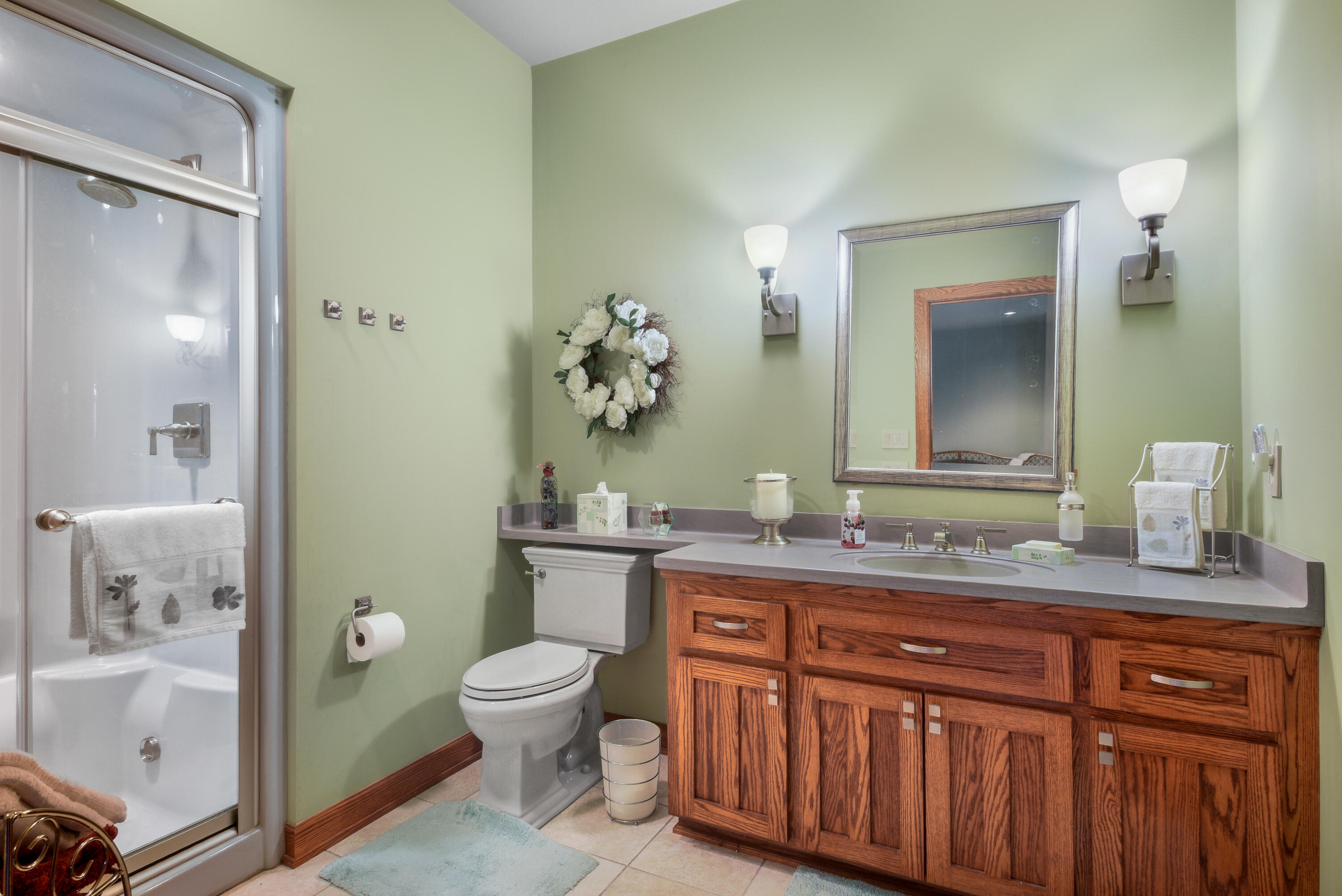 790 Erin Road Erin, WI 53027 - Photo 32 of 52 En Suite 3