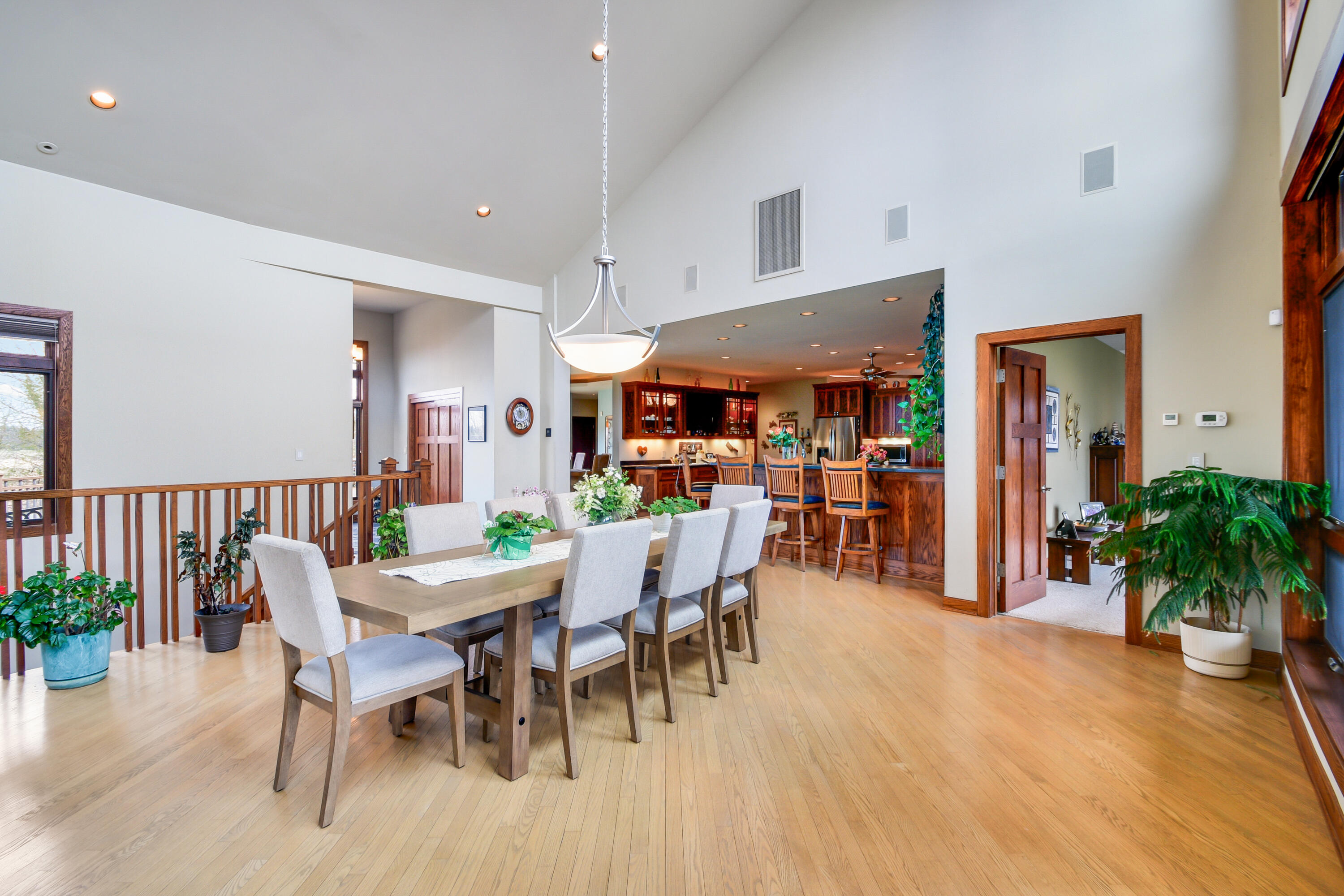 790 Erin Road Erin, WI 53027 - Photo 7 of 52 Dinette