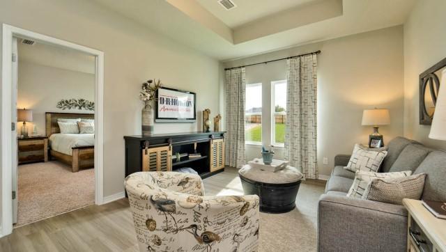 330 Merlin Court Crestview, FL 32539 - Photo 20 of 28 Camden second living room 2