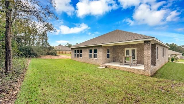 330 Merlin Court Crestview, FL 32539 - Photo 2 of 28 camden back covered patio