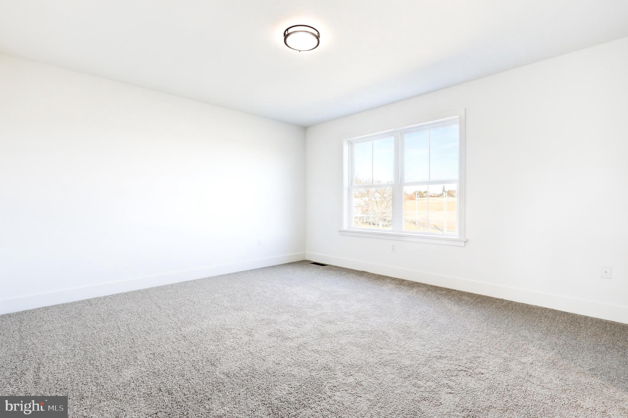 223 Coffee Goss Road Marietta, PA 17547 - Photo 15 of 19 an empty room with windows