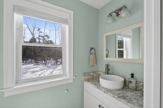 $775,000 | 3 Gerald Lane, Arundel, ME 04046