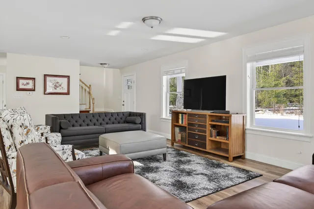 $775,000 | 3 Gerald Lane, Arundel, ME 04046