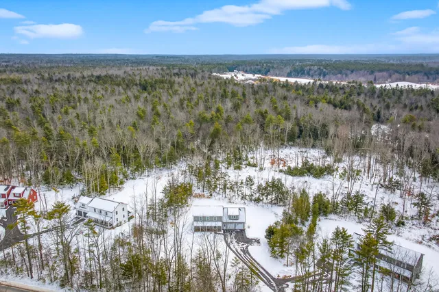 $775,000 | 3 Gerald Lane, Arundel, ME 04046
