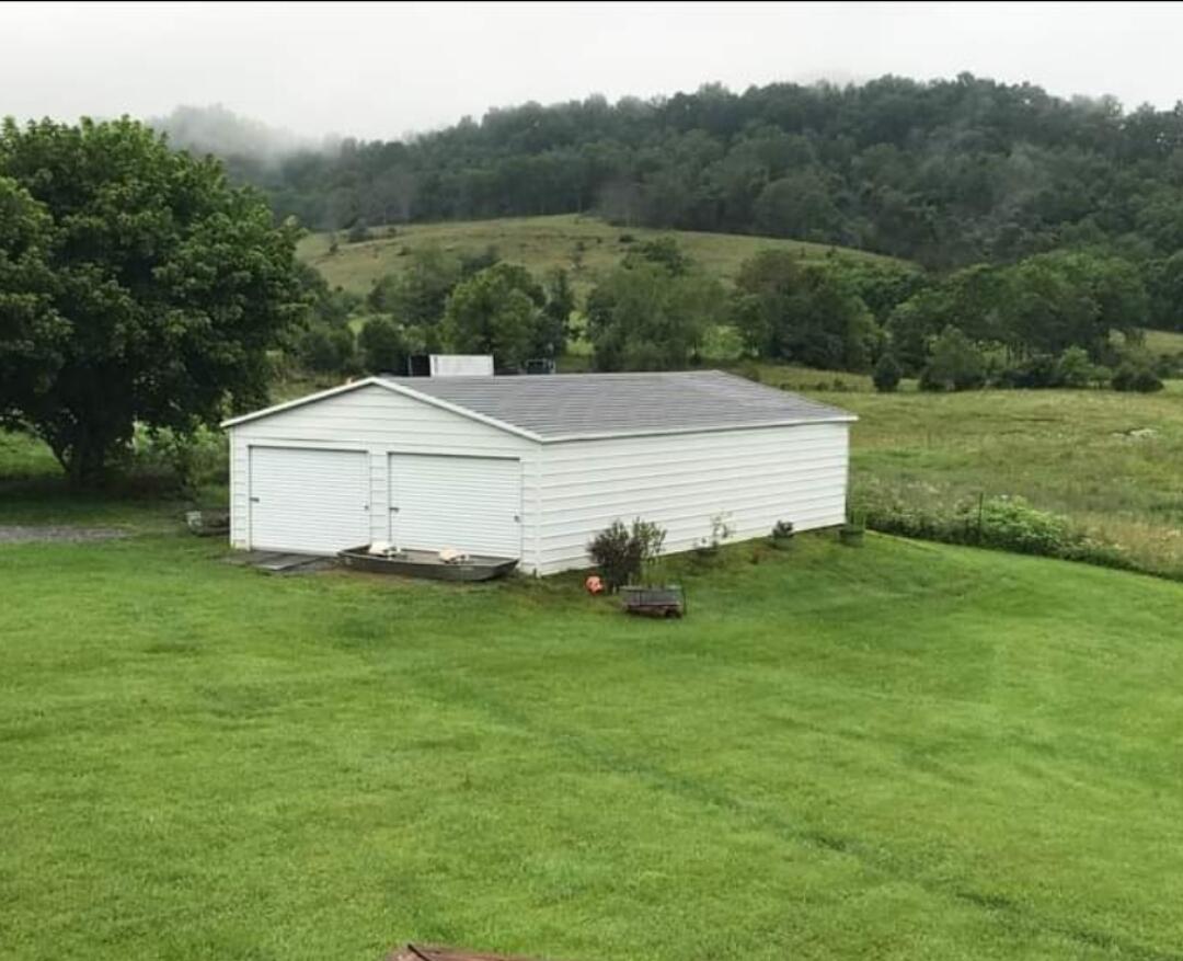 2787 Mew Road Castlewood, VA 24224 - Photo 5 of 23 Polish_20221002_202735091