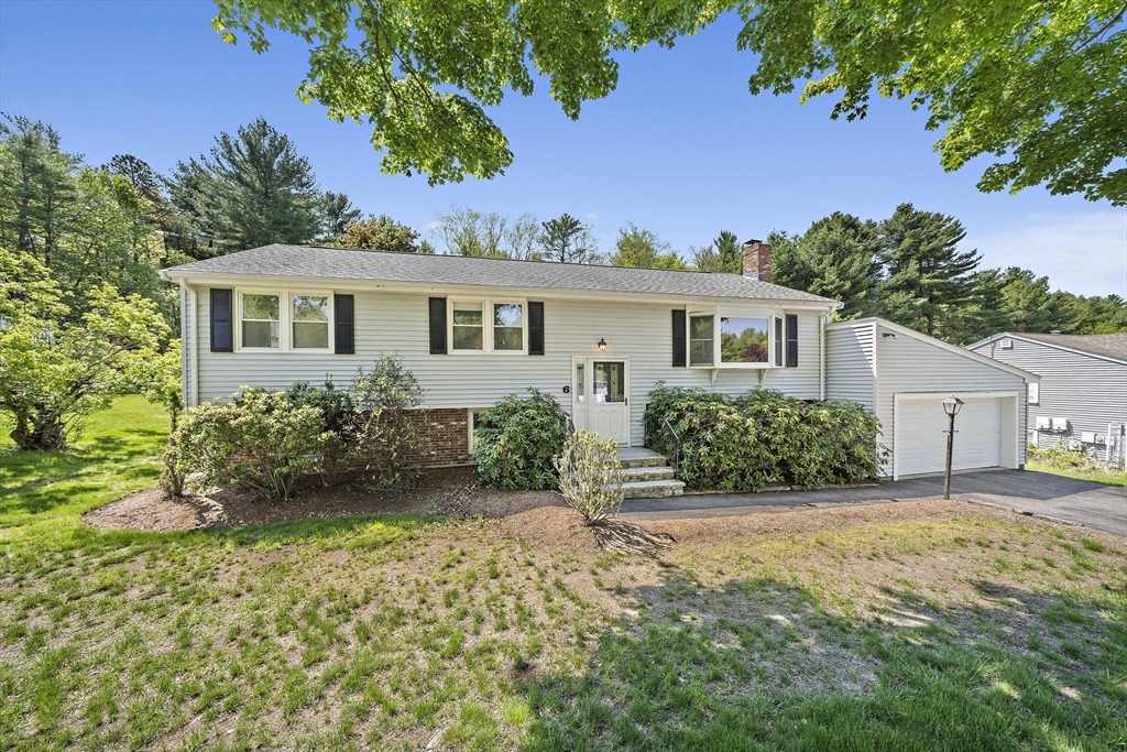 6 Sandy Ridge Circle Sharon, MA 02067 - Photo 4 of 33