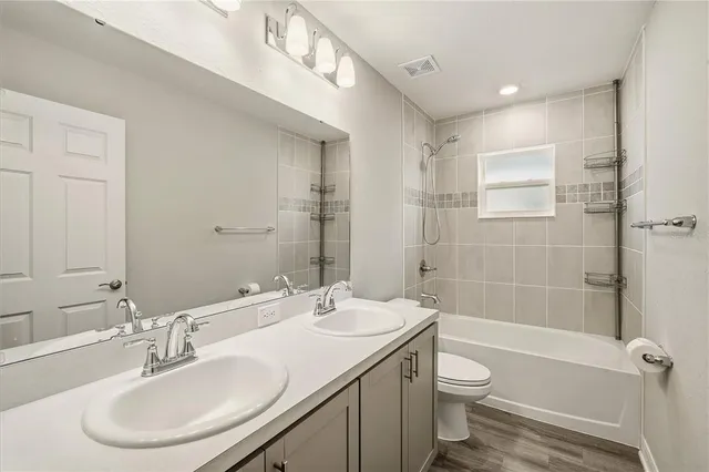 $2,600 | 12367 Marshland Street, Riverview, FL 33579