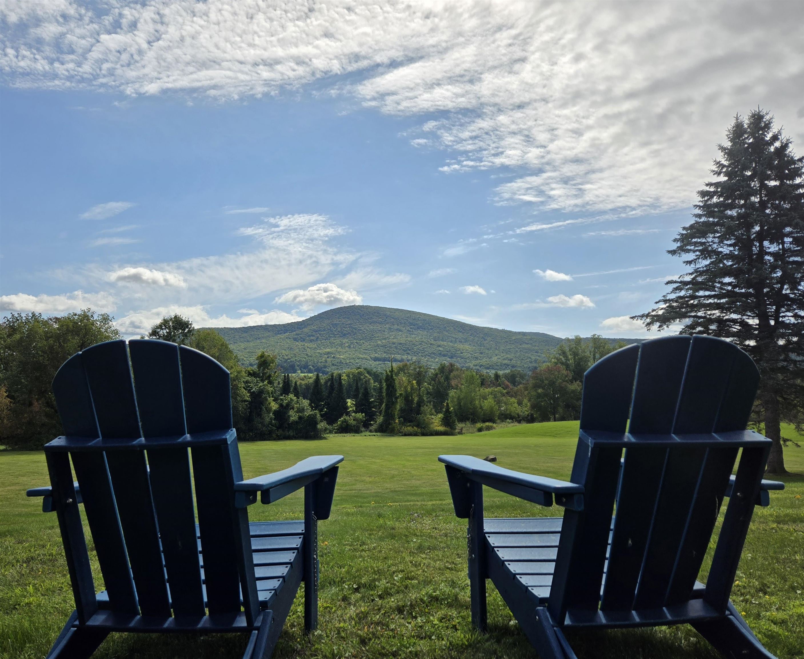 762 Houran Road Bennington, VT 05201 - Photo 2 of 31