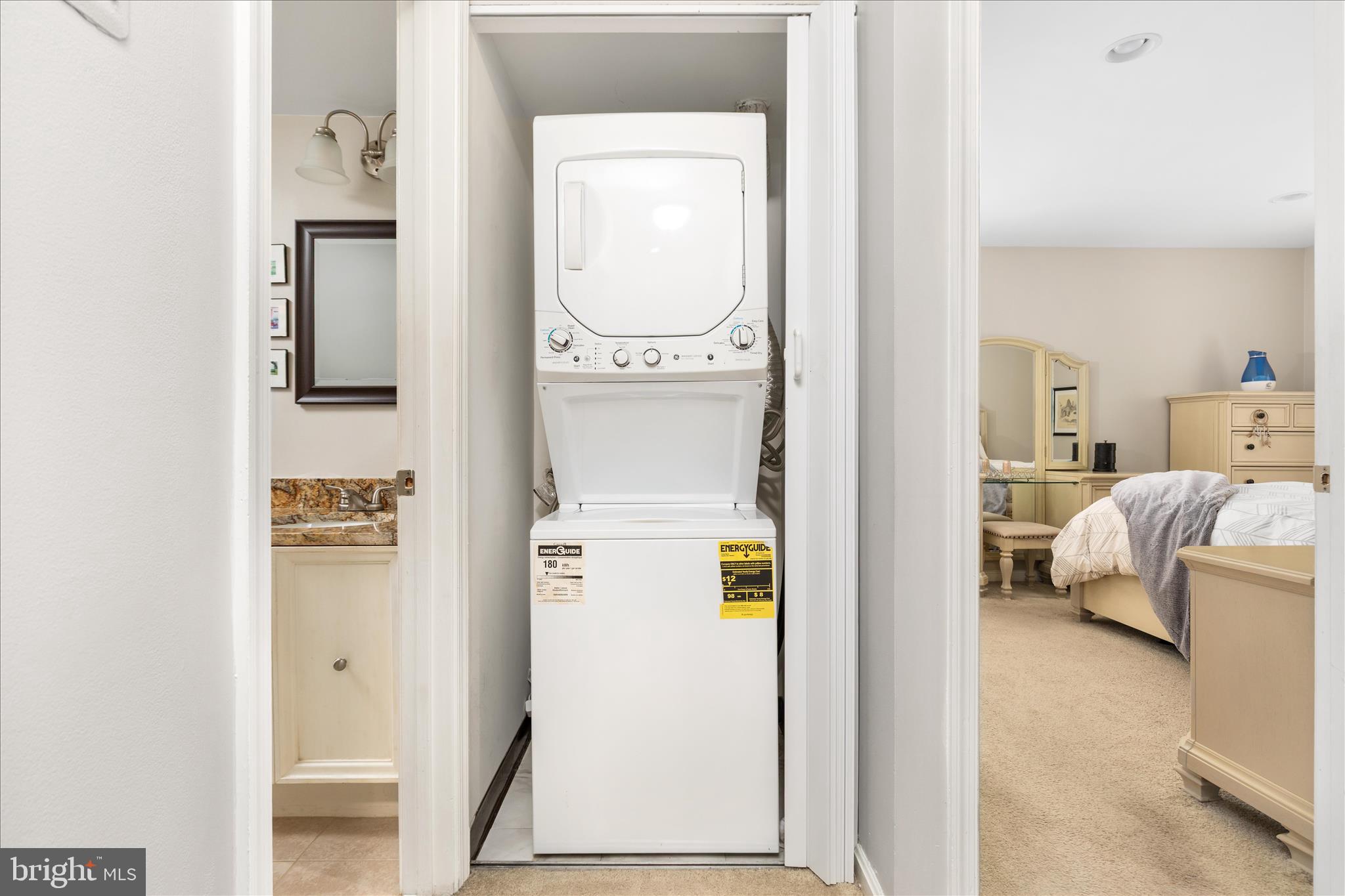 5833 Cove Landing Road, Unit 304 Burke, VA 22015 - Photo 13 of 32