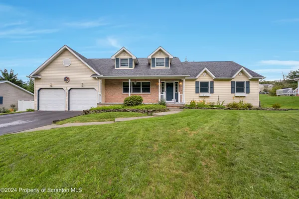$321,650 | 305 Maggies Road, Unit L B, Clarks Summit, PA 18411