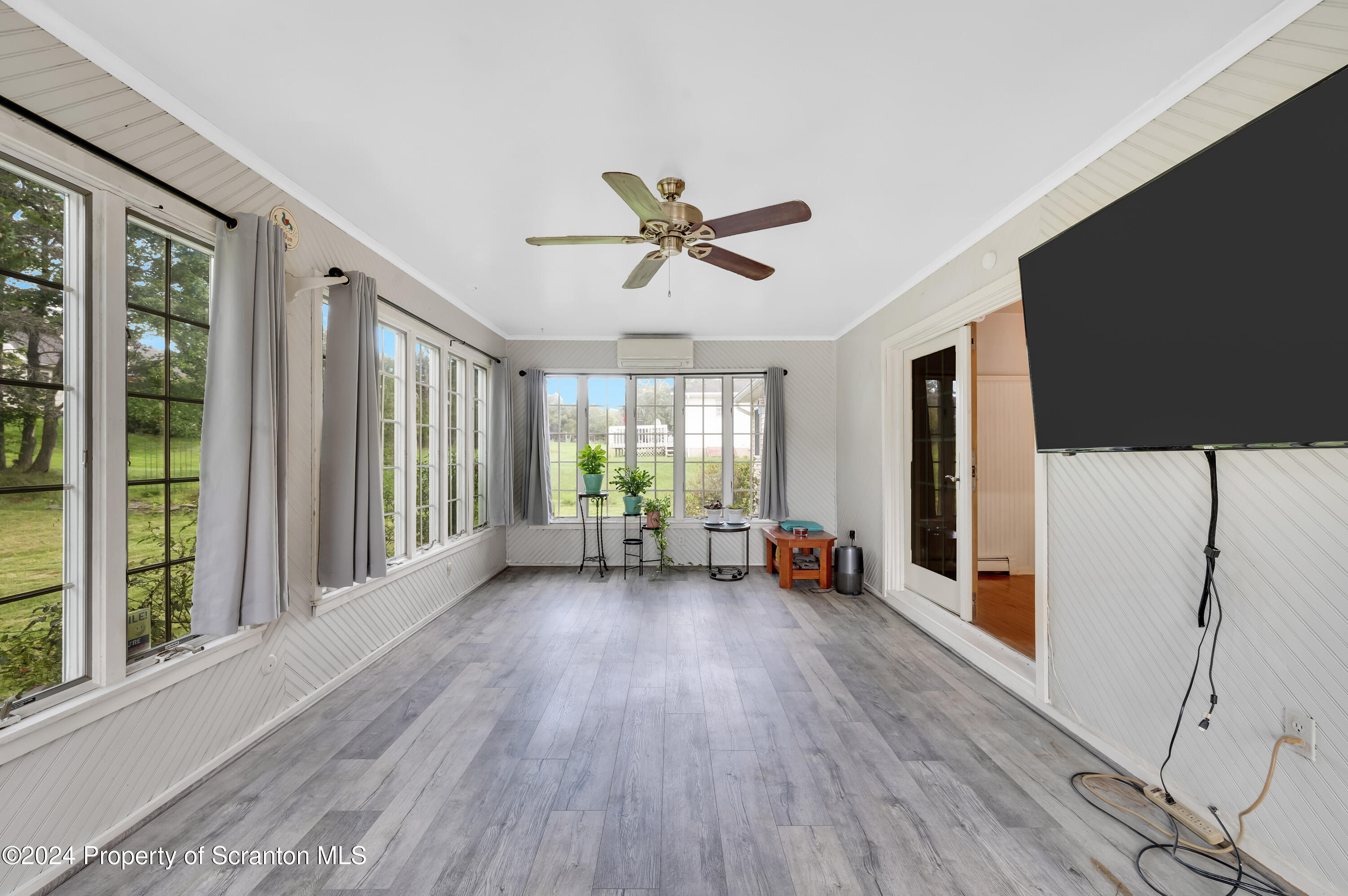 305 Maggies Road, Unit L B Clarks Summit, PA 18411 - Photo 15 of 43 sunroom