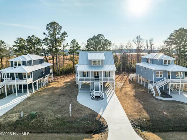 $534,900 | 3216 Whichards Beach Road, Chocowinity, NC 27817