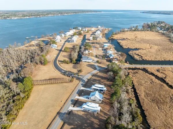 $534,900 | 3216 Whichards Beach Road, Chocowinity, NC 27817