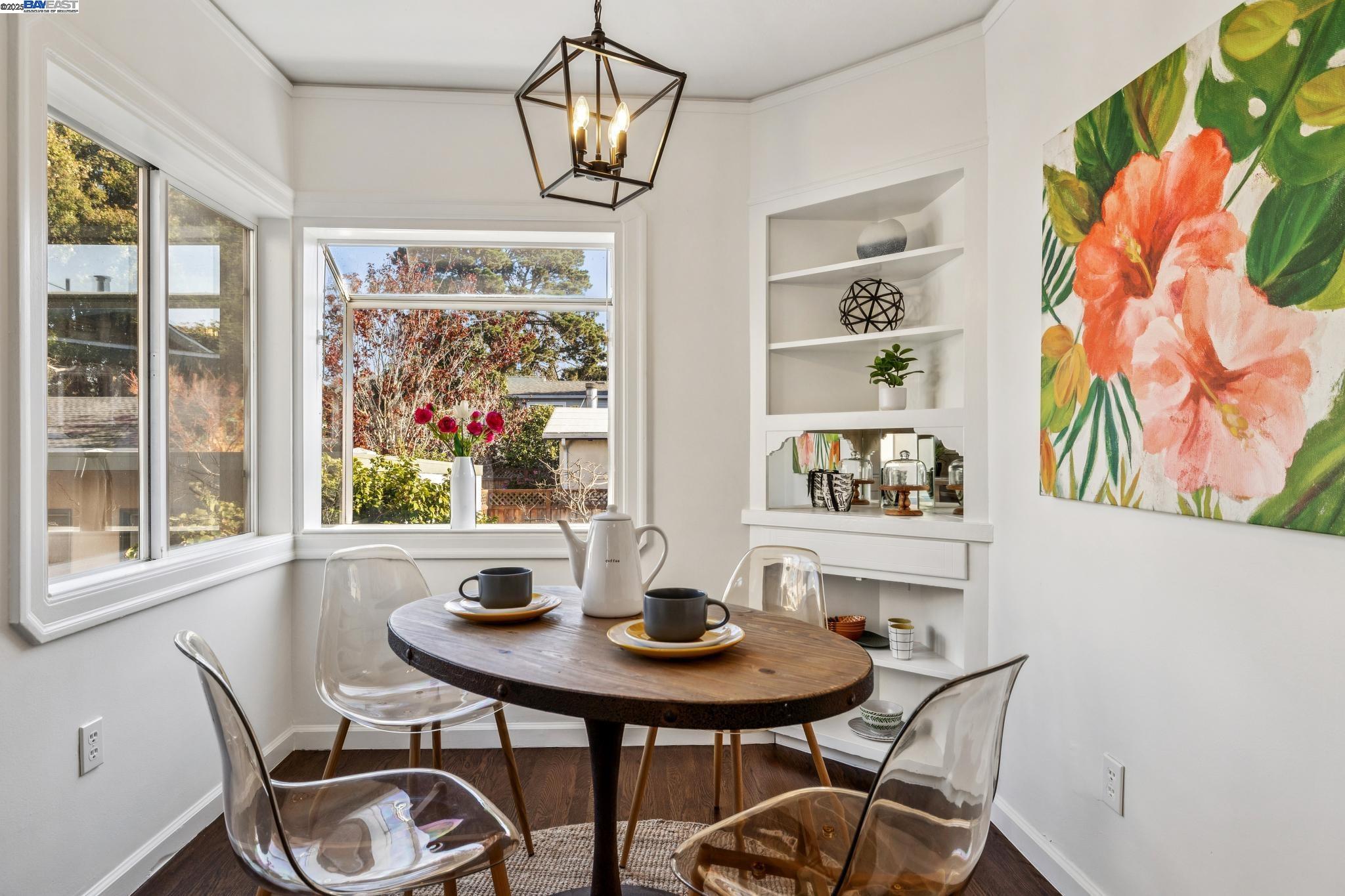 1354 Regent Street Alameda, CA 94501 - Photo 19 of 58