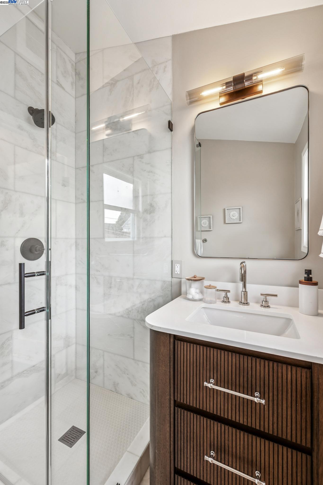 1354 Regent Street Alameda, CA 94501 - Photo 30 of 58