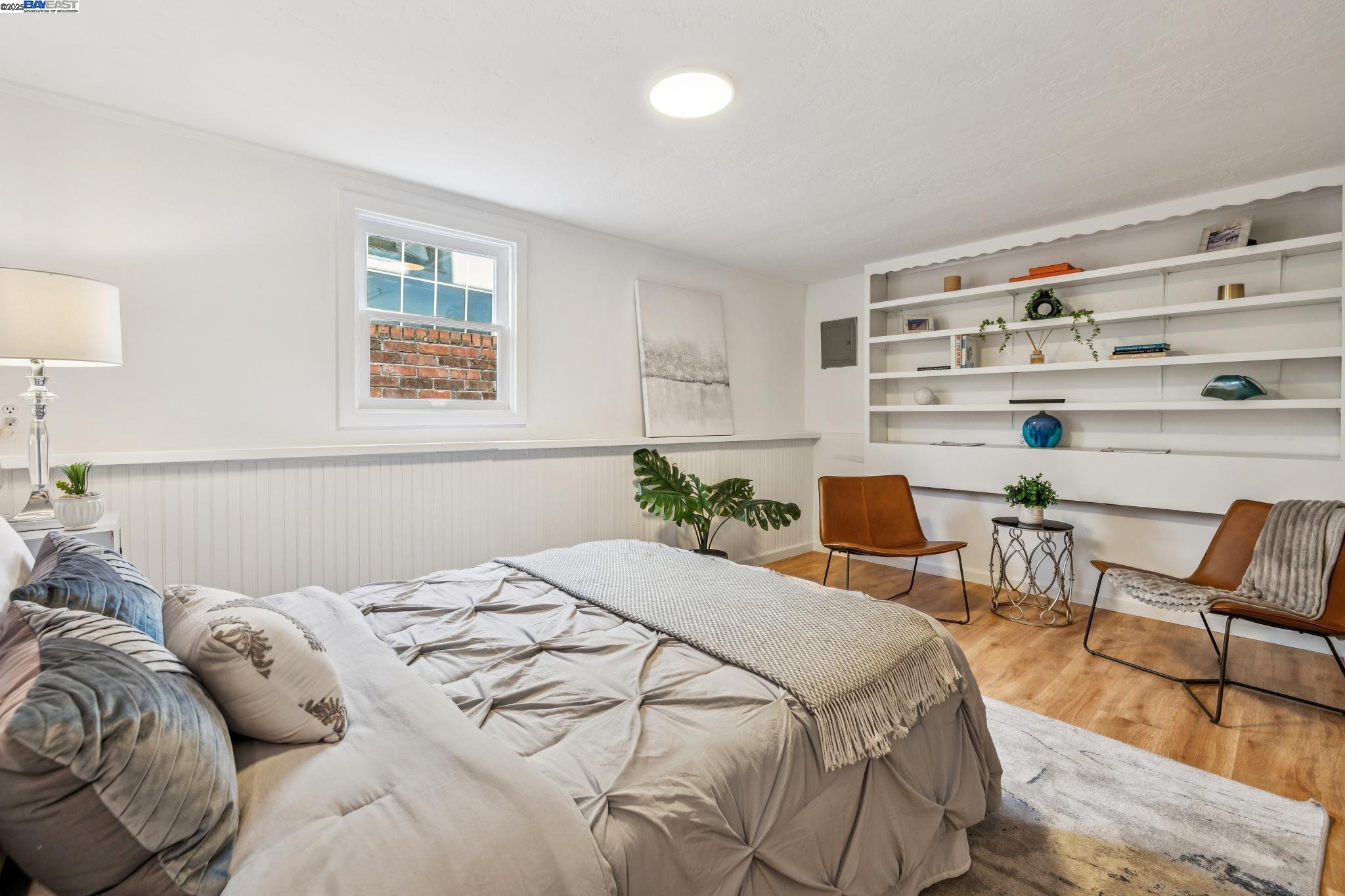 1354 Regent Street Alameda, CA 94501 - Photo 40 of 58