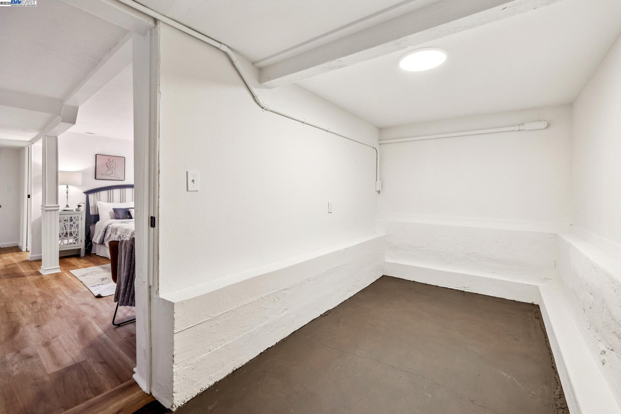 1354 Regent Street Alameda, CA 94501 - Photo 45 of 58