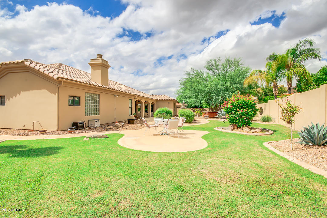 5345 East McLellan Road, Unit 112 Mesa, AZ 85205 - Photo 33 of 38 Backyard