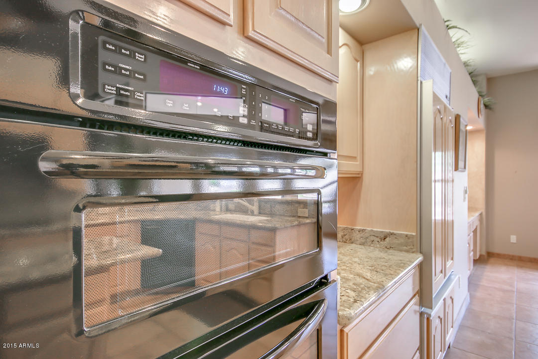 5345 East McLellan Road, Unit 112 Mesa, AZ 85205 - Photo 10 of 38 Built in oven/microwave combo