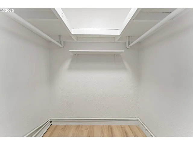 $339,000 | 2080 College Way, Medford, OR 97504